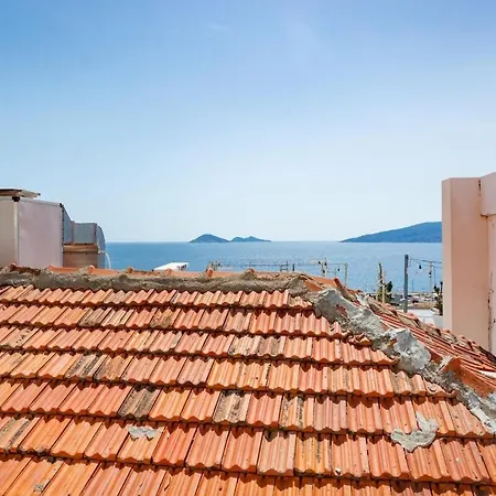 Westcoast 2-bedroom Townhouse Located Heart Of Old Town * كالكان