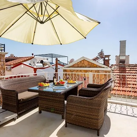 Westcoast 2-bedroom Townhouse Located Heart Of Old Town كالكان
